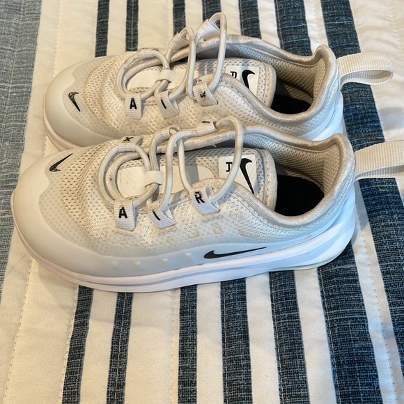 Nike Airmax - Picture 2 of 7